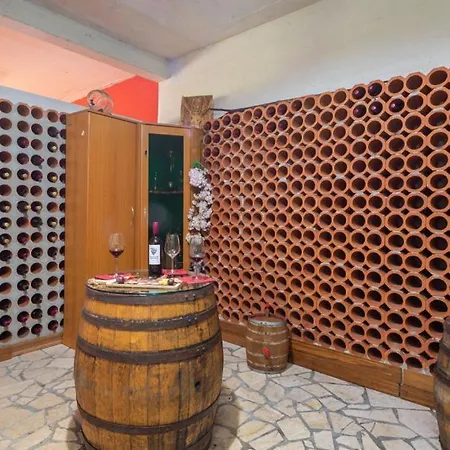 Vila Filomena - Omis By Guide *